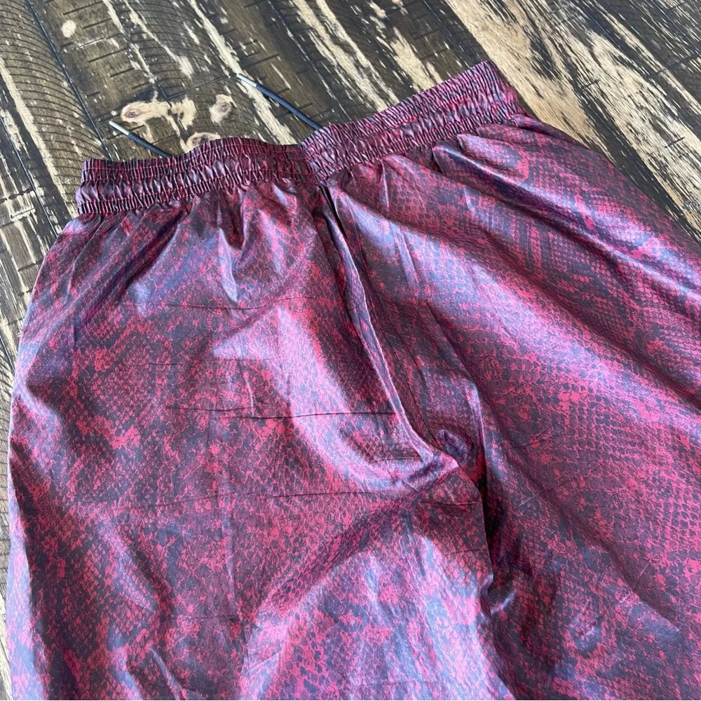 NIKE Maroon Red Snakeskin Windbreaker Pants - SMALL